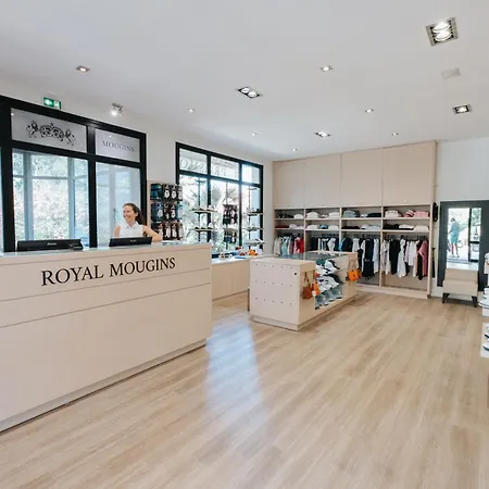 Royal Mougins Golf, Hotel & Spa De Luxe-3